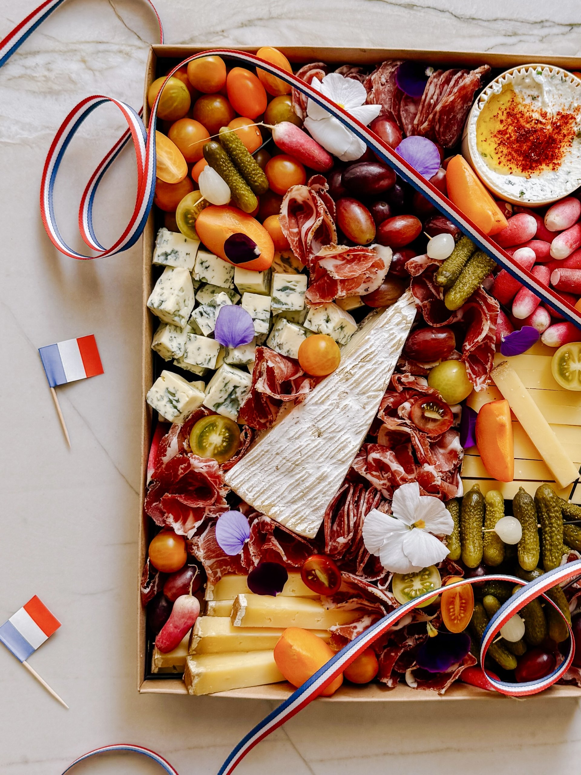 Le Grand Tableaux France, une création festive signée Tableaux Paris.